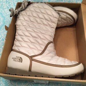 WOMEN'S THERMOBALL™ ROLL-DOWN BOOTIE II Size 8